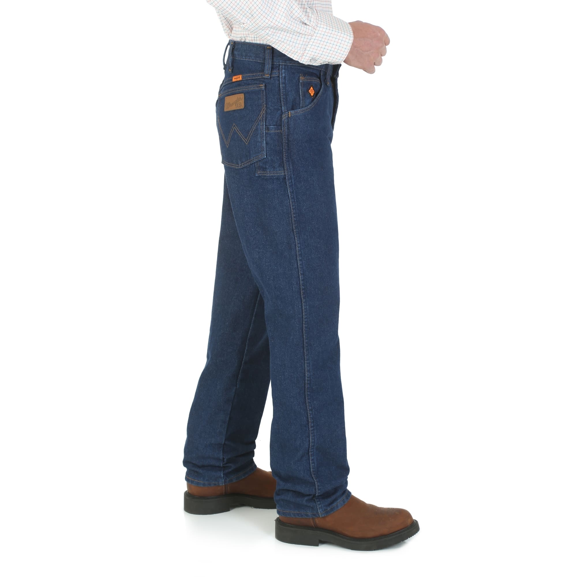 wrangler relaxed fit pants