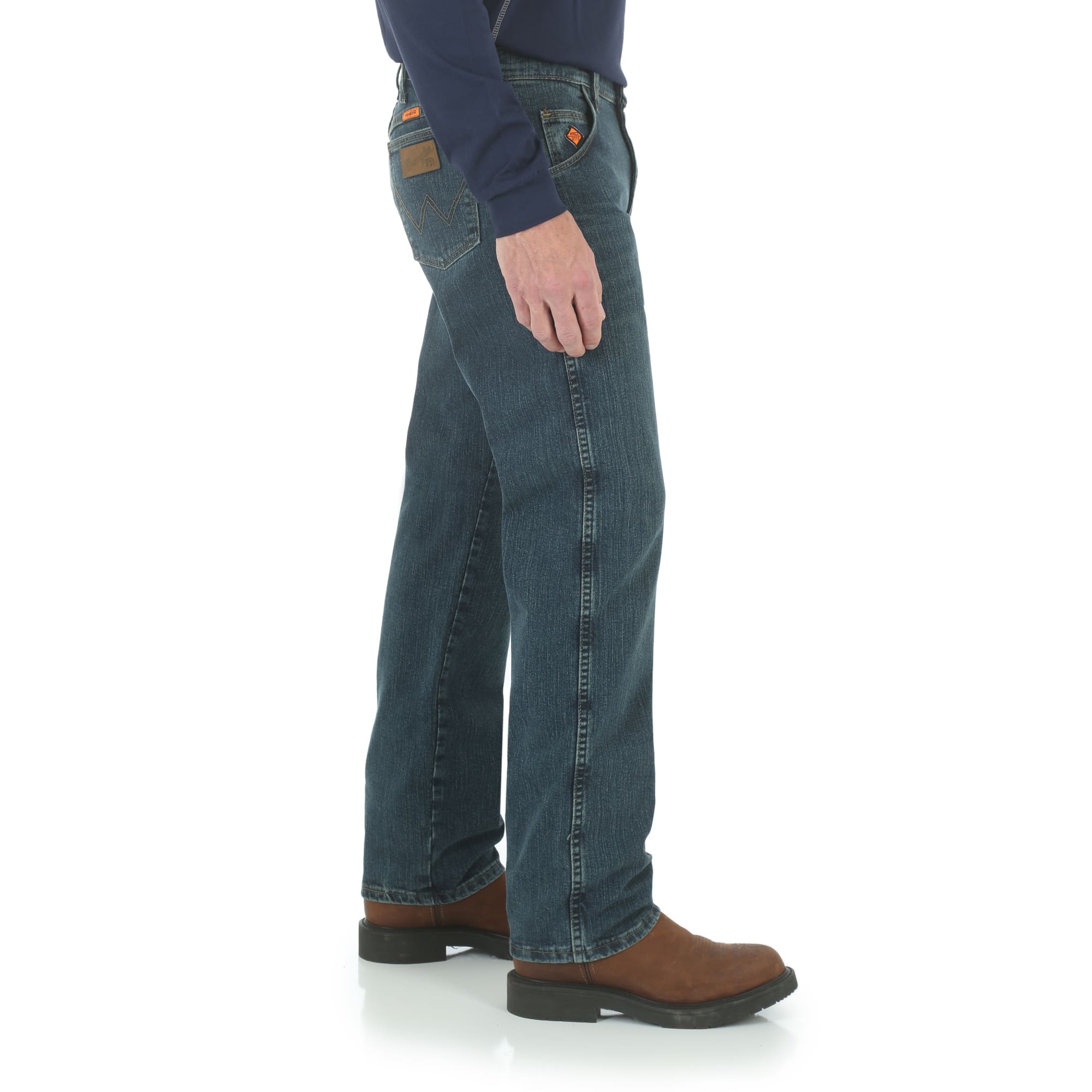 wrangler advanced comfort relaxed fit jeans